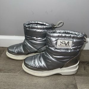 SAM EDELMAN SILVER CARLTON WATERPROOF BOOTS